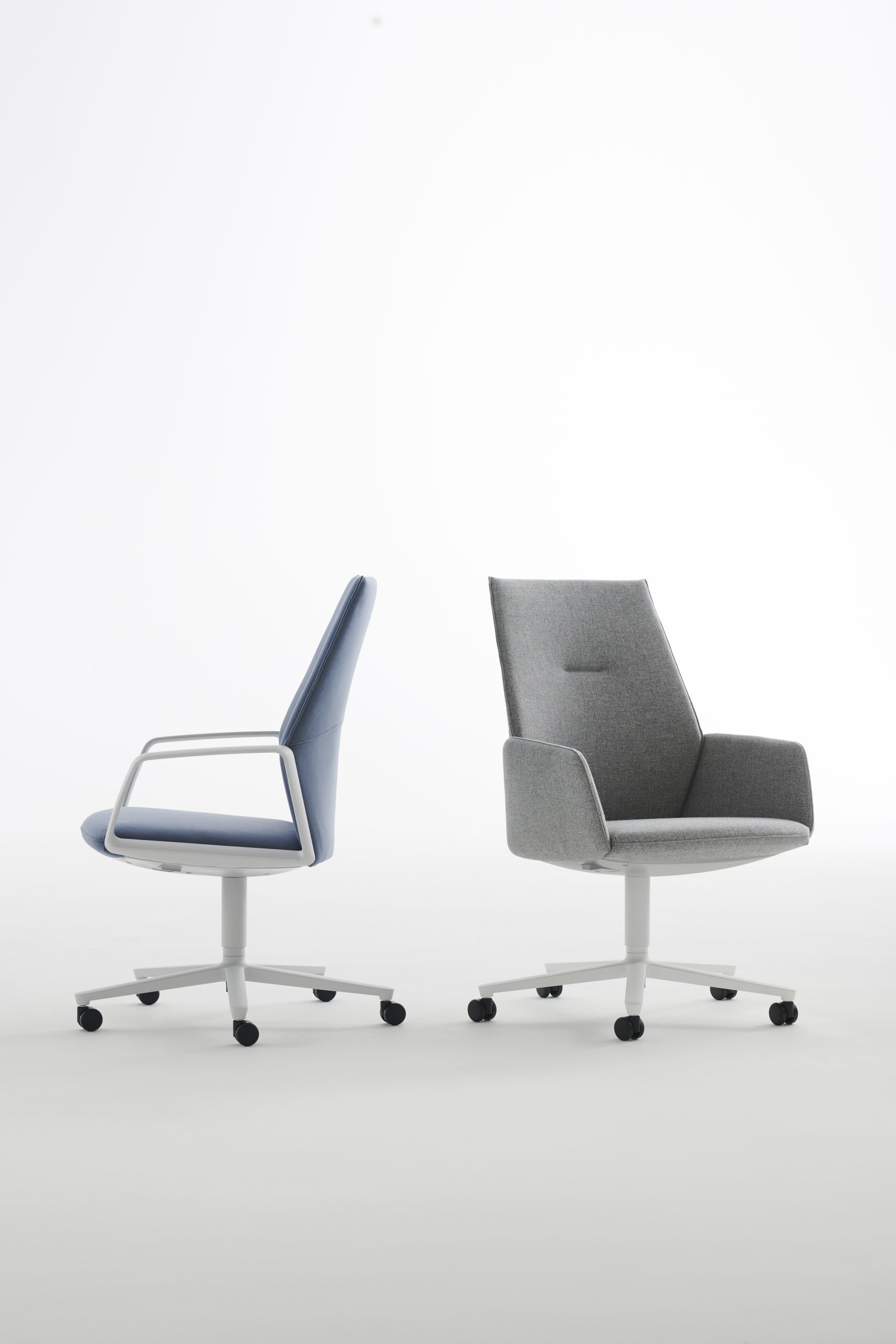 Balance Office Chair by Jonathan Prestwich