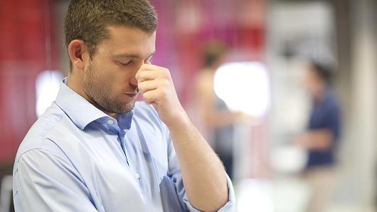 This poor guy—he's definitely worked more than 50 hours this week. Image via CNBC.com.