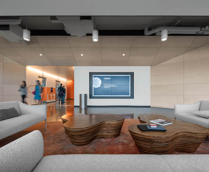 Tech-fitted collaboration areas are nestled throughout the office's nine floors. Image courtesy of Bill Timmerman. 